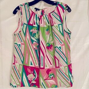 TalbotsColorful Geometric Print with Beautiful Buttons Down the Back. Size 10